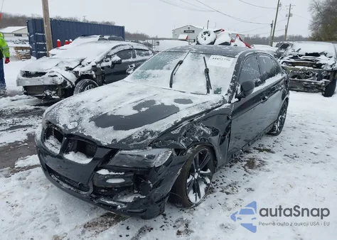 2009 BMW 328I xDrive z USA, uszkodzony, nr VIN WBAPK53519A513033